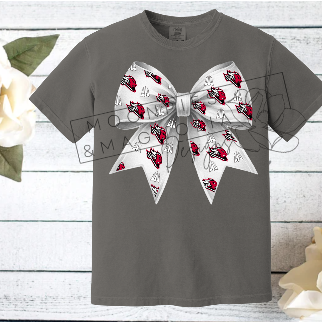 WHITE RED DEVILS BOW COMFORT COLOR T-SHIRT