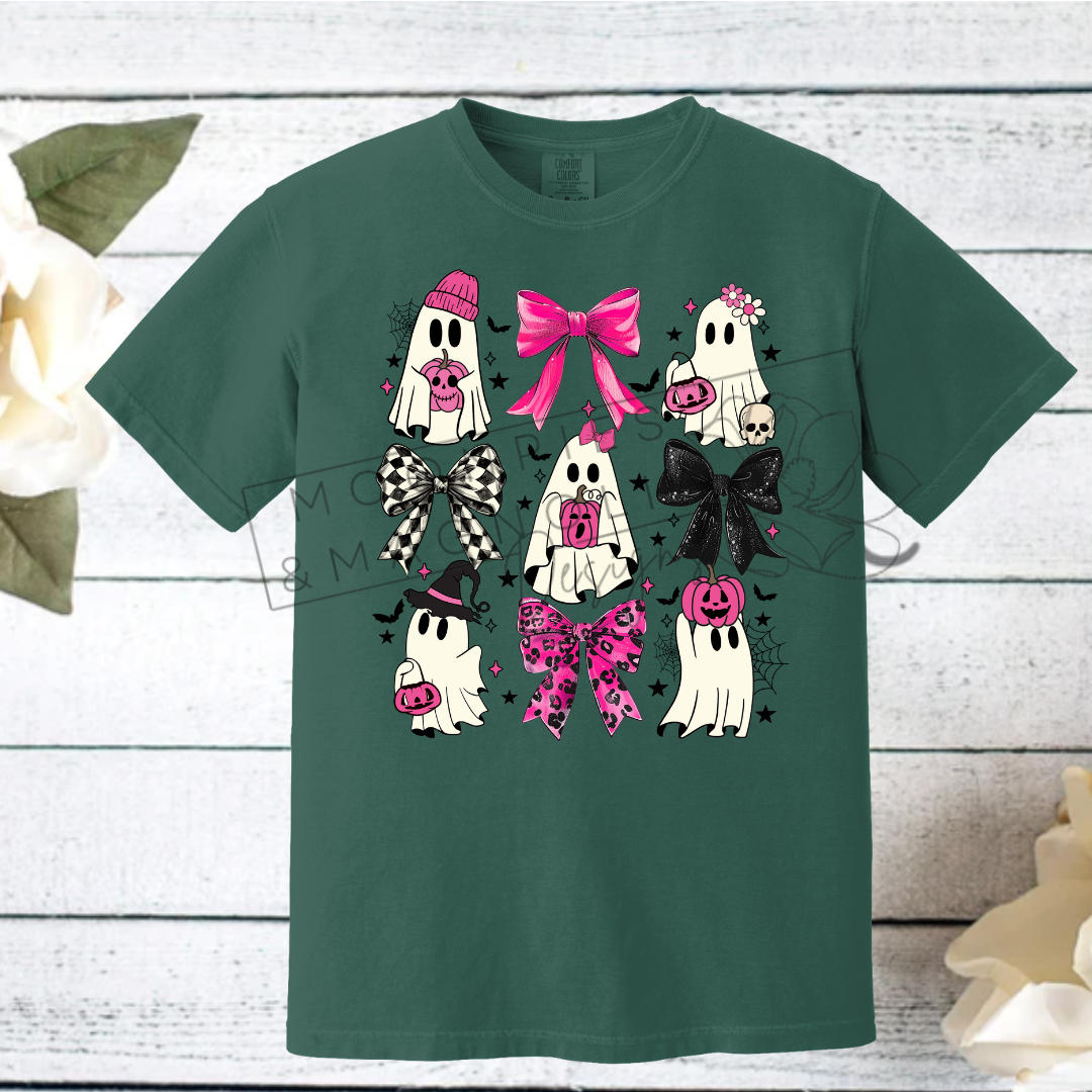 GHOSTS AND CUTE BOWS COMFORT COLOR T-SHIRTS