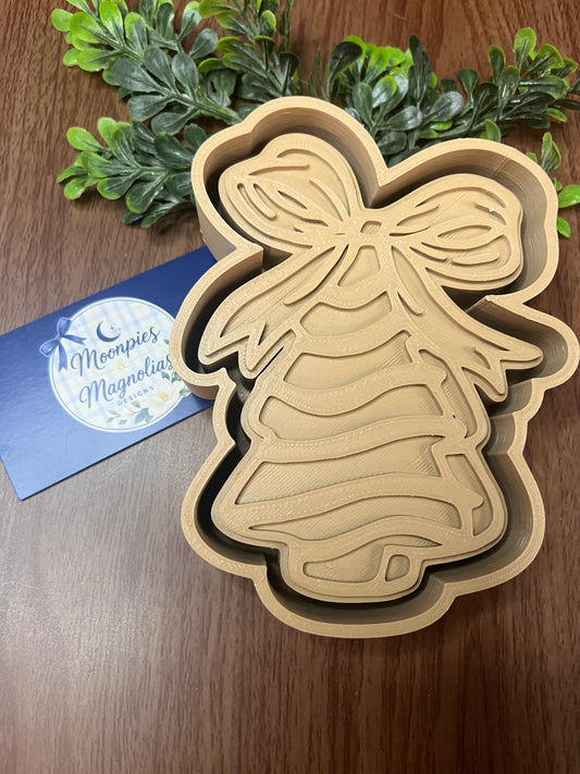 SNACK CAKE WITH BOW