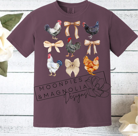 CHICKEN WITH CROQUETTE BOWS COMFORT COLOR T-SHIRT